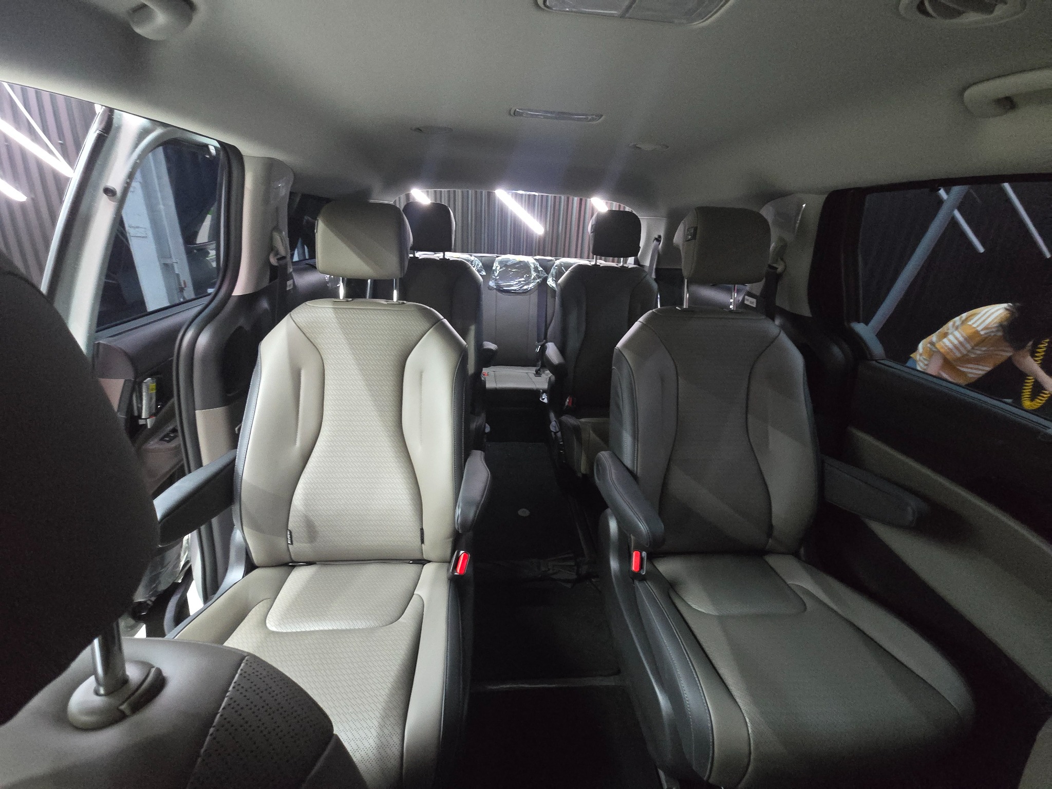 프리미엄 VAN interior